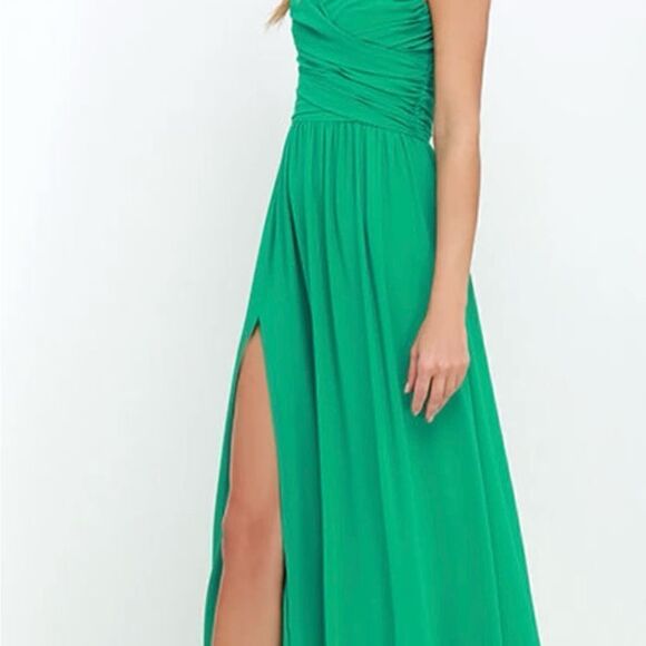 Lulus NWT Green Dress Strapless
Formal Gown
Moonlight Serenade Size L - Picture 4 of 7